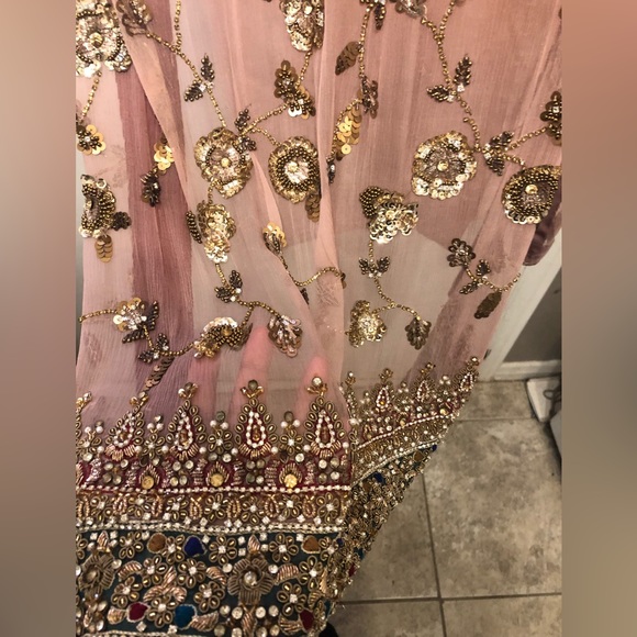 Pakistani (kurta )Chiffon suit 3 piece suit, tea pink - Picture 3 of 11